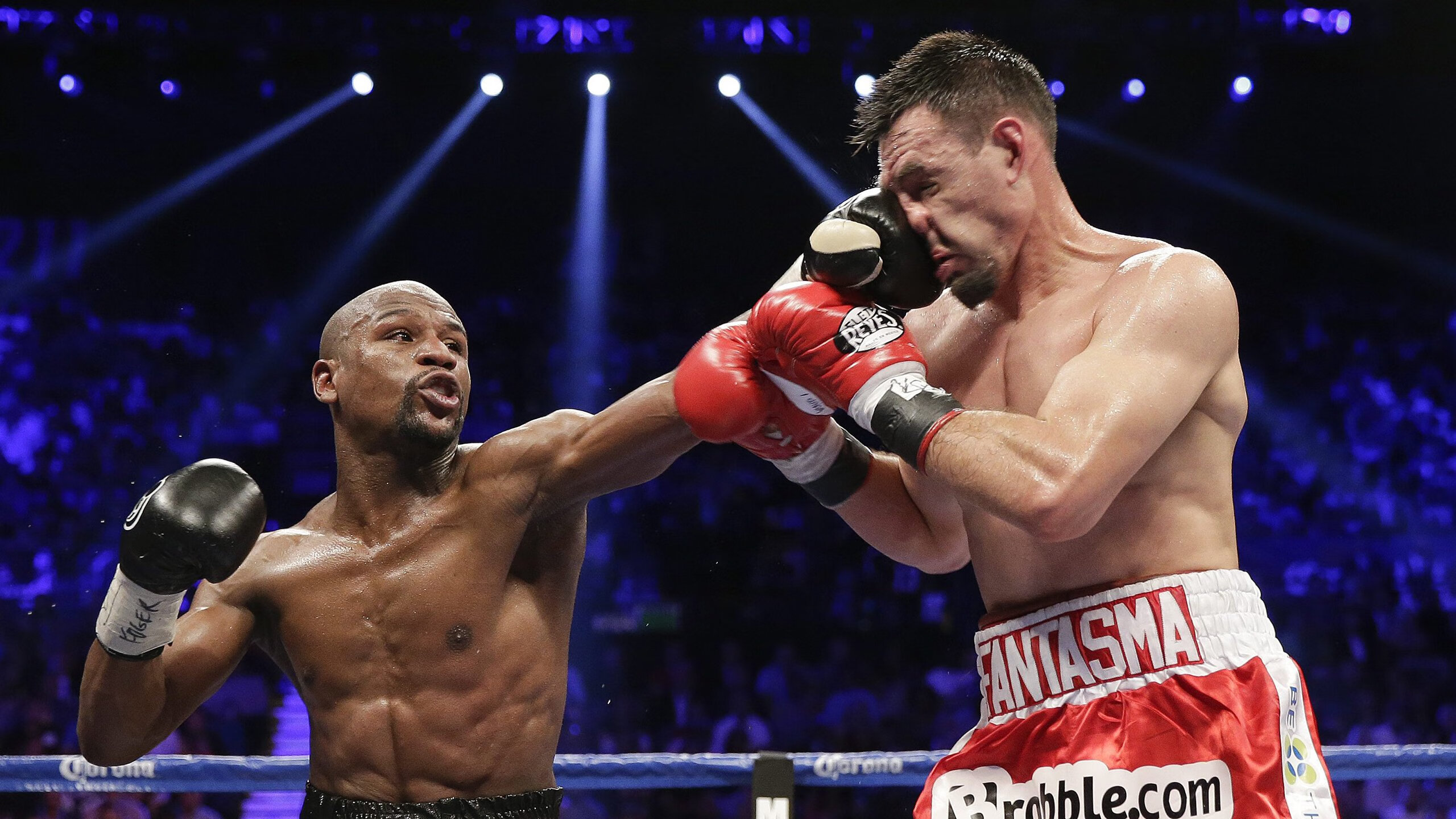 球员在国家队中凭借出色表现进入国际球探视野,球员国家队进球数