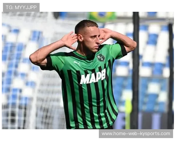 弗拉特西完成干净利落的滑铲抢断，并发起反击